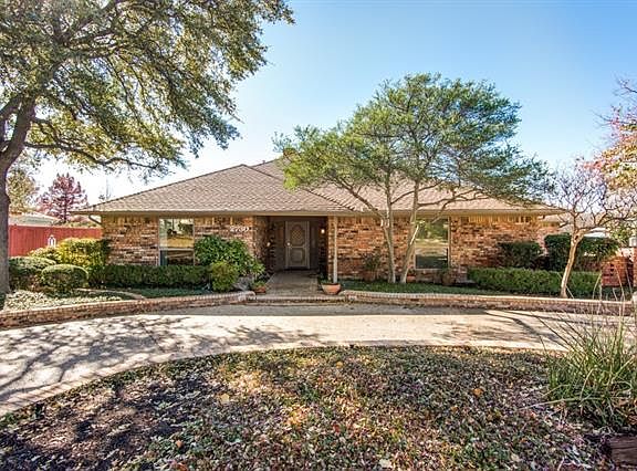 2nd image of 2730 Wagonwheel Dr