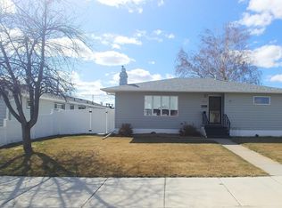 1405 1st Ave W, Williston, ND 58801