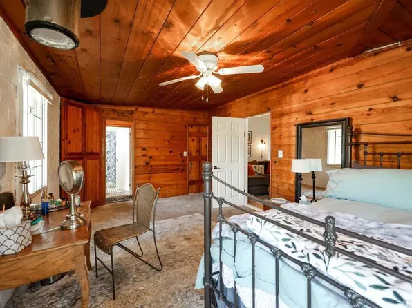 24721 Cypress Ln, Descanso, CA 91916