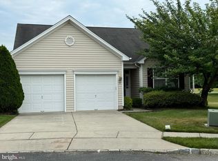37 Chew Ln, Sewell, NJ 08080
