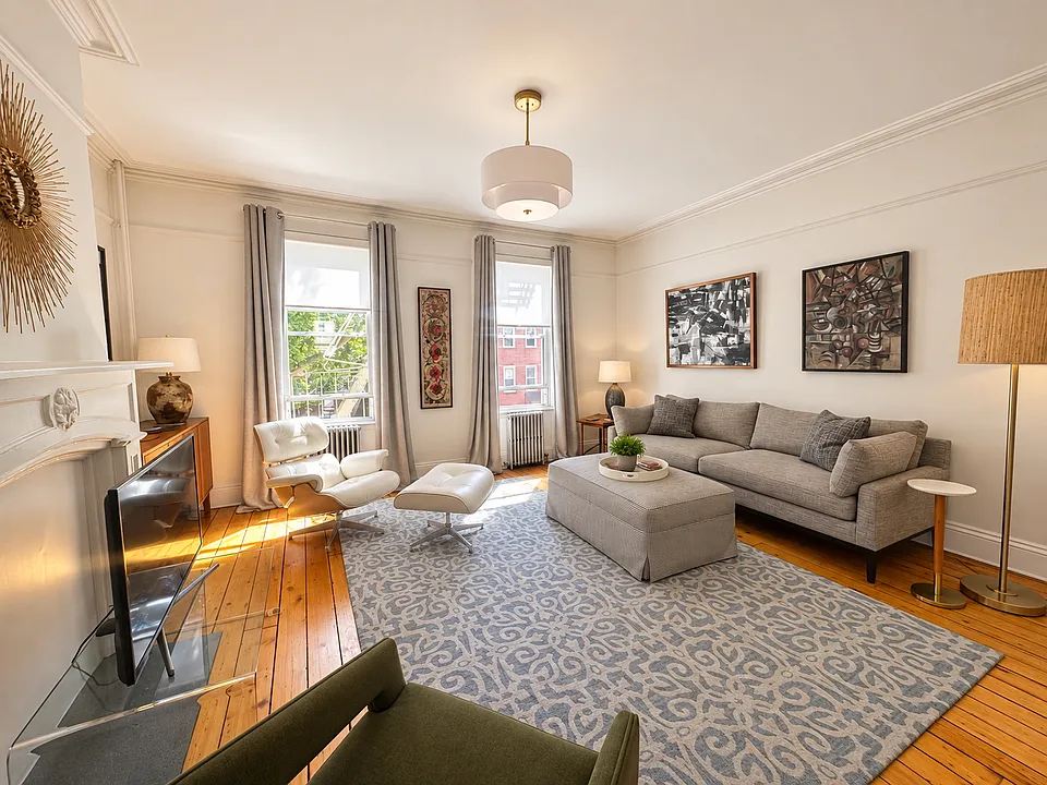 185 Powers St #2