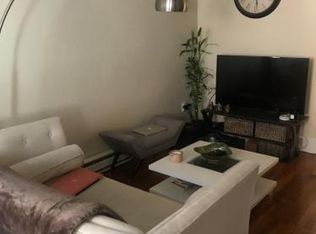 176 Endicott St APT 4T, Boston, MA 02113