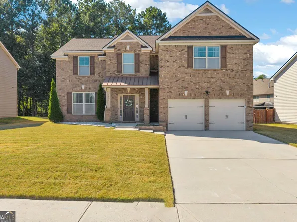4901 Locherby Dr, Fairburn, GA 30213