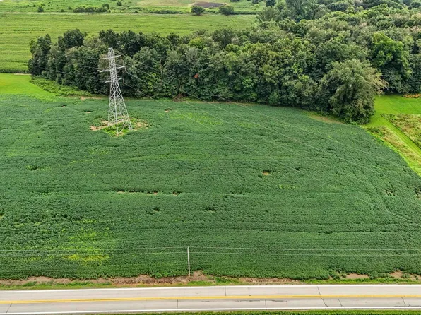 7155 W 600 N #1, Larwill, IN 46764