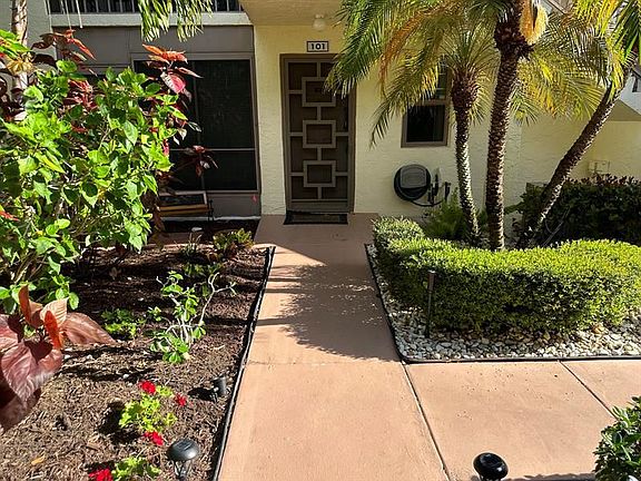4th image of 14905 Wedgefield Dr APT 101