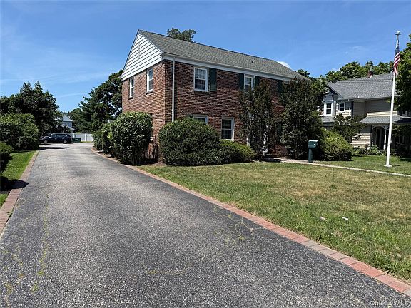 2nd image of 156 N Ocean Avenue