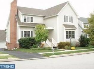 496 Fairmont Dr, Chester Springs, PA 19425