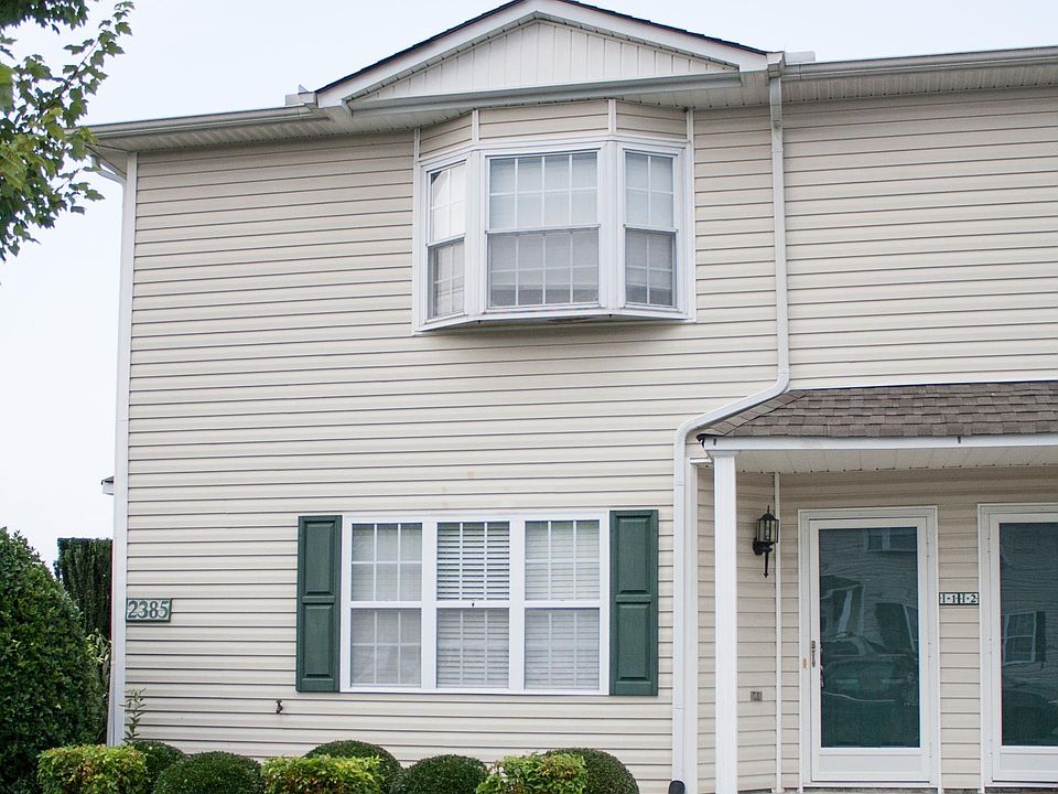 1st image of 2385 I1 Vineyard Dr