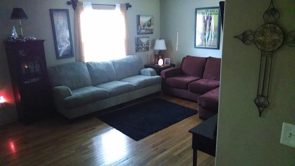 3 bed, 1.5 bath, 1200 sqft, $1,600 — Photo 4
