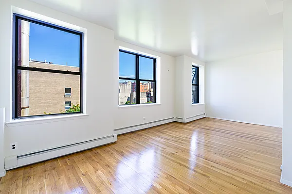 Rented by Compass | media 10