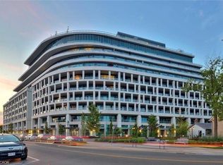 11 Bronte Rd #703, Oakville, ON L6L 0E1