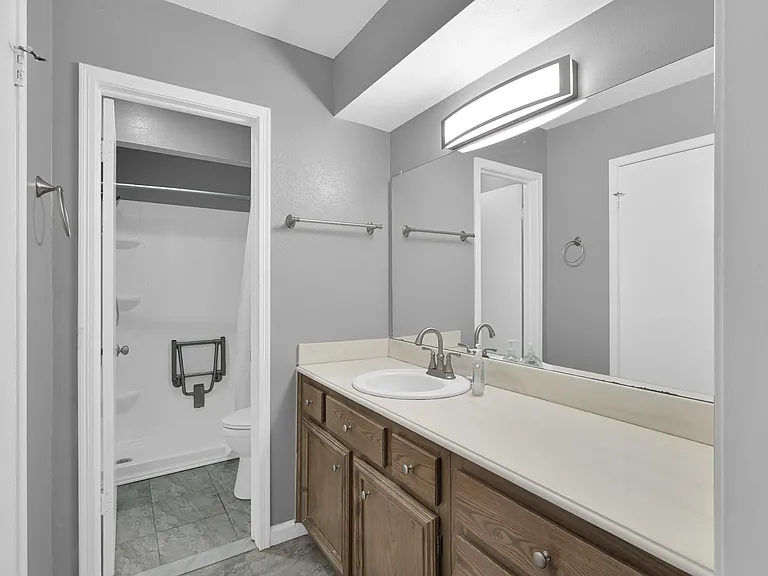 5928 Sinclair Dr — Photo 22