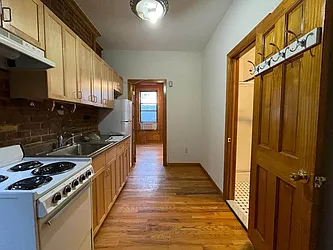 Rented by Best Apartments North Inc