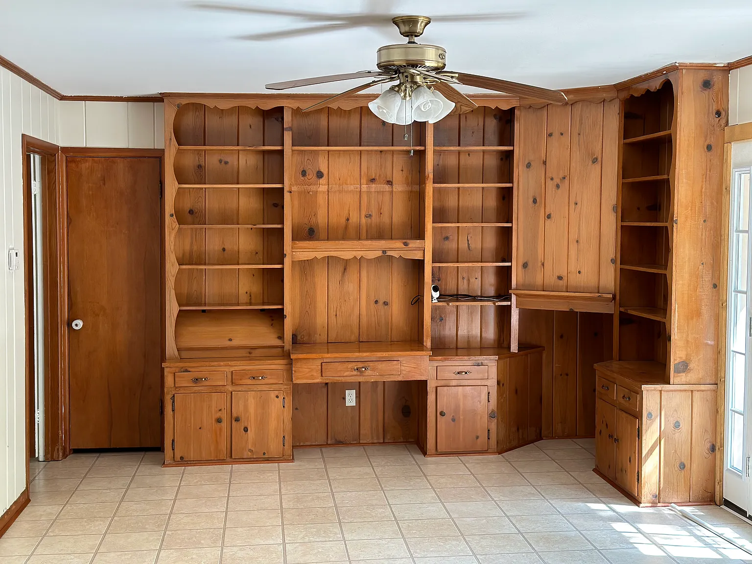 3 bed, 1694 sqft, $2,000 — Photo 1