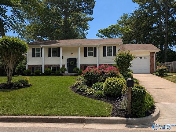 2nd image of 11007 Crestfield Dr SE