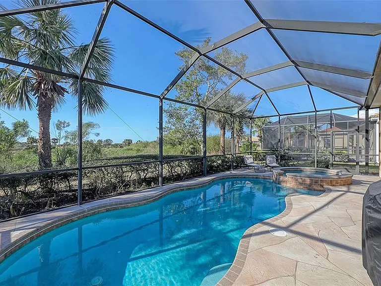 121 Savona Way — Photo 38