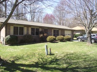 47 Resada Dr, Brevard, NC 28712