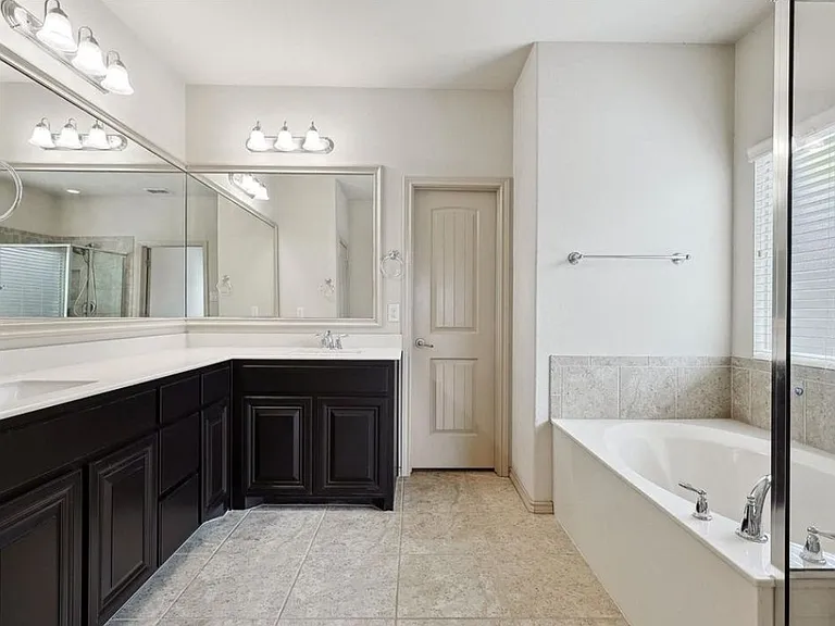 15628 Carlton Oaks Dr — Photo 16