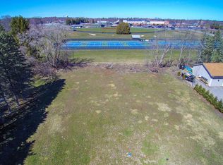 N50W7106 Western Rd, Cedarburg, WI 53012