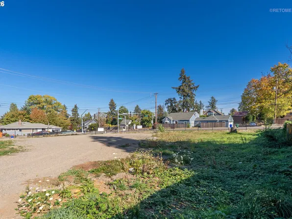 12811 SE Oatfield Rd, Milwaukie, OR 97222
