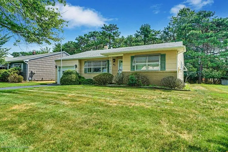 43 Brookfield Ct photo 1