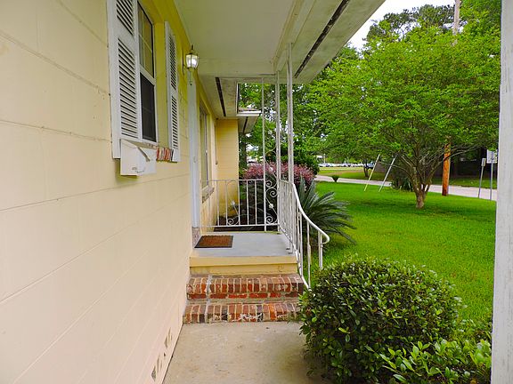 2nd image of 7238 Hanson Dr