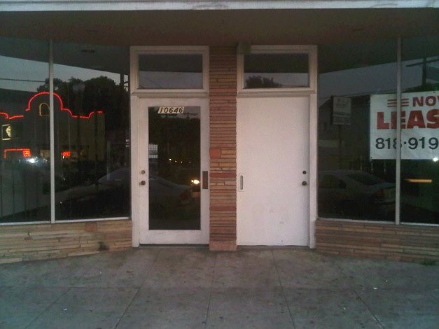1st image of 10646 Magnolia Blvd