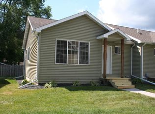 1011 E 4th St, Winona, MN 55987