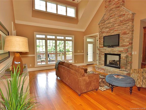 5th image of 336 Broken Arrow Dr #57