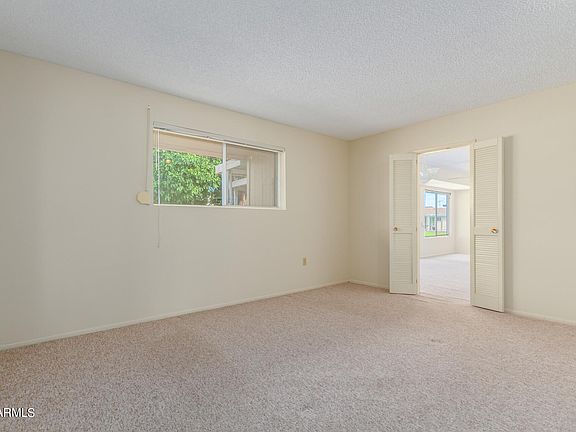 5th image of 10522 W SARATOGA Circle