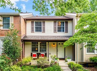 2903 Bridgehampton Ct, Falls Church, VA 22042