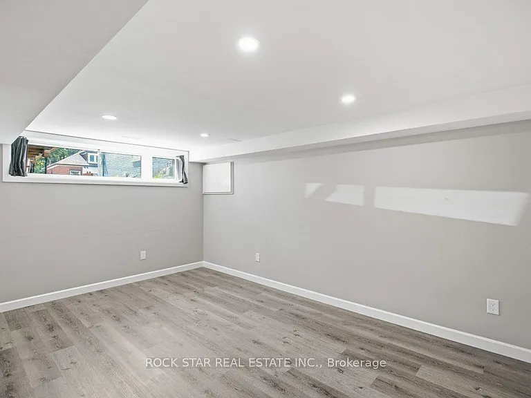 43 Maitland St #LOWER — Photo 6