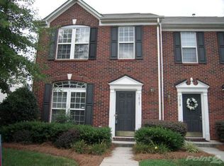 7017 Flying Scotsman Dr, Charlotte, NC 28213
