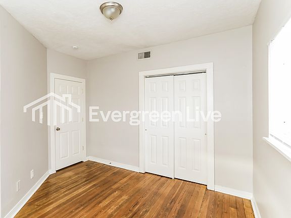 3rd image of 1800 Bising Ave