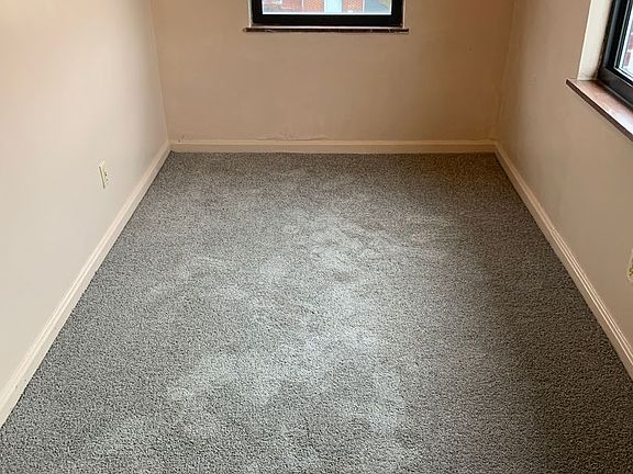 5th image of 4911 Heuwerth Ave APT 3