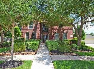 1515 Old Trail Ct, Sugar Land, TX 77479