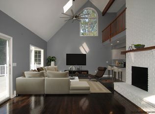 110 W Lakeview Rd, Newton, NJ 07860