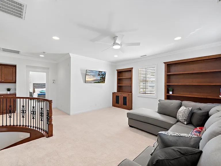 1 Julia St — Photo 26
