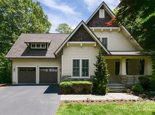 1 E Owl Creek Ln, Fairview, NC 28730