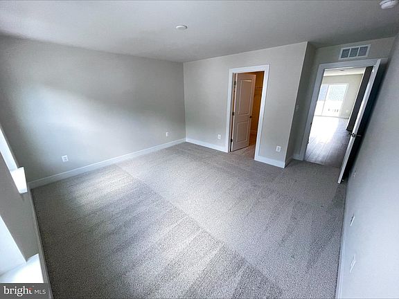 4th image of 347 Gallagher Dr