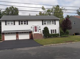 56 Walnut St, Little Falls, NJ 07424