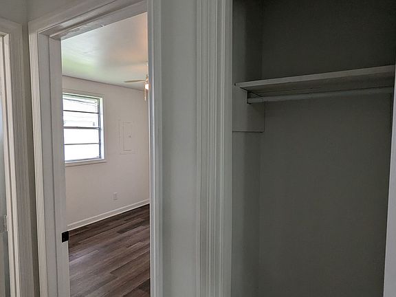 5th image of 617 40th Ave N #617B