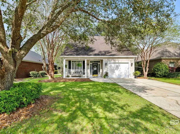 30291 Green Ct, Daphne, AL 36527