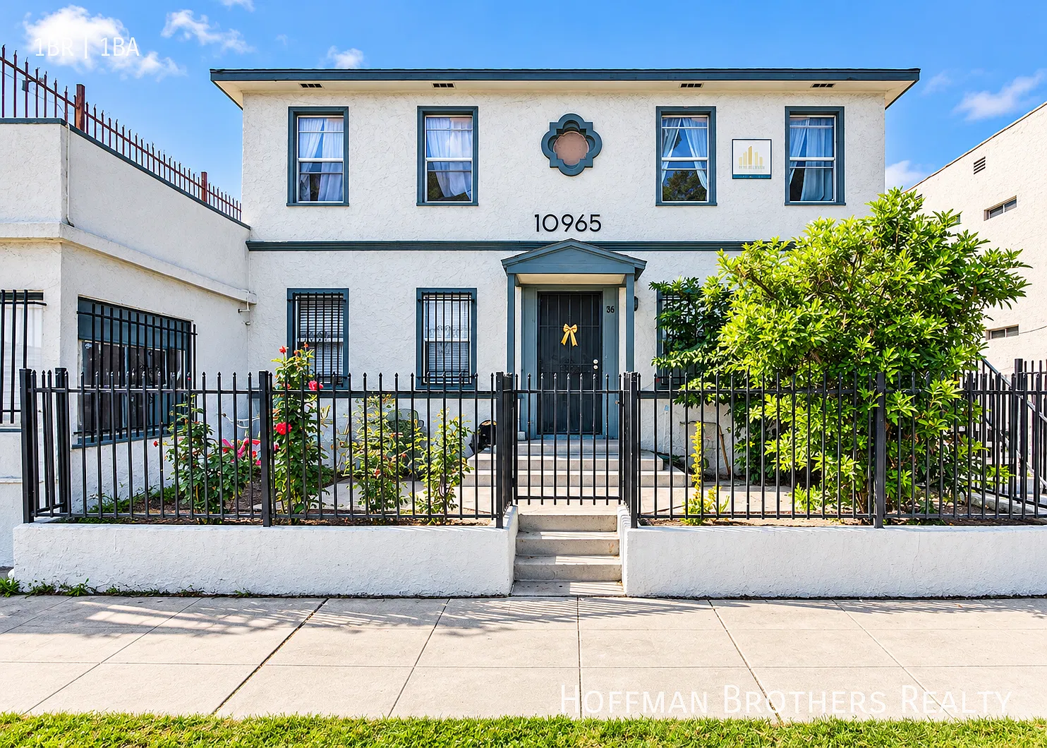 **1 Month Free 250 Amazon Gift Card** South la 1-Bedroom With Equipped Kitchen, Included Parking,... — Photo 3