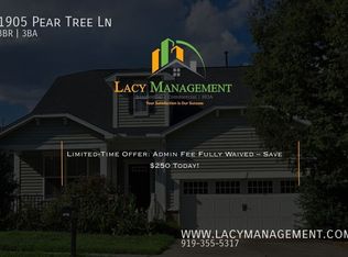 1905 Pear Tree Ln, Durham, NC 27703