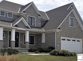 10503 S 176th Cir, Omaha, NE 68136