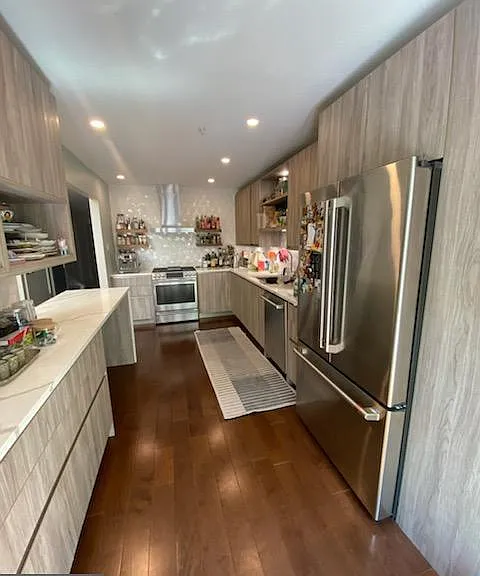 805 Rosehill Dr — Photo 10