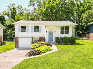 1512 Fairlawn Ct, Jefferson City, MO 65109