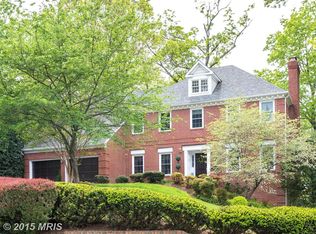 10024 Scenic View Ter, Vienna, VA 22182