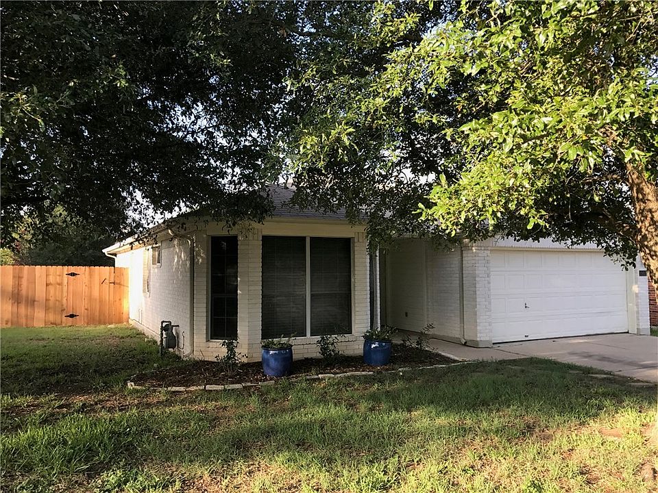 1st image of 1047 Silverstone Ln